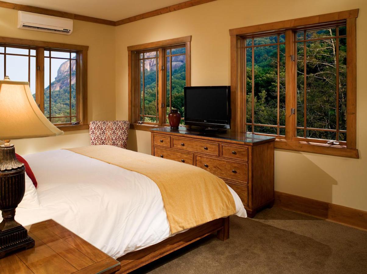 The Esmeralda Inn And Restaurant Chimney Rock Quarto foto